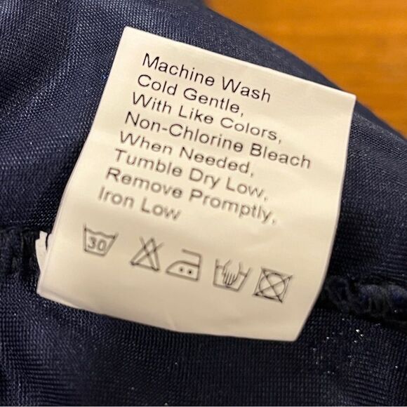 Elegant Navy Velvet long sleeve long pants Jumpsuit size large - Picture 13 of 15